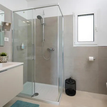 Chiara By Interhome * Diminići