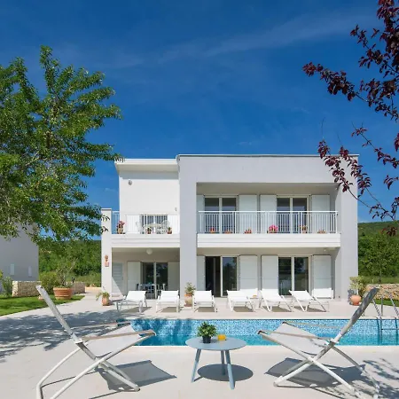 Βίλα Chiara By Interhome *