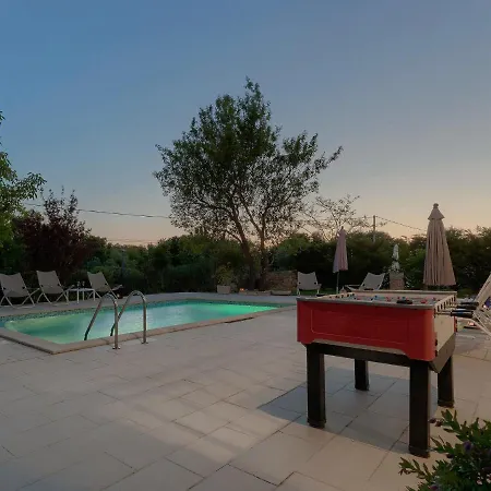 Chiara By Interhome *