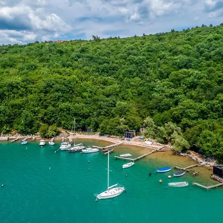 Chiara By Interhome *